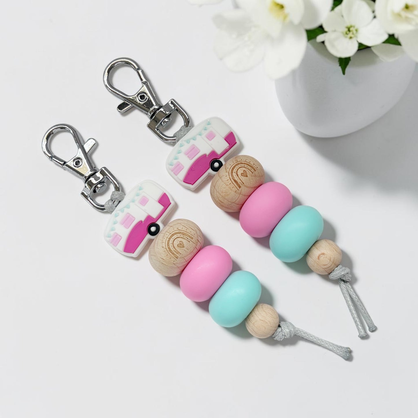 PINK CARAVAN SILICONE BEAD KEYRING