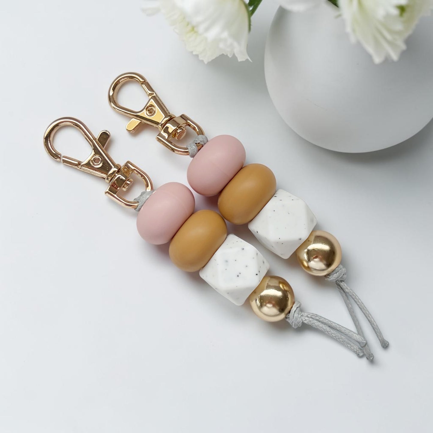 Dusty Pink Mustard White Gold Speck SILICONE BEAD KEYRING