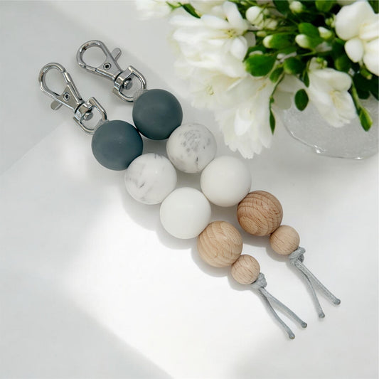 GREY MARBLE & WOOD SILICONE BEAD KEYRING