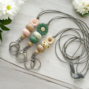 DAISY LANYARD  BUNDLE