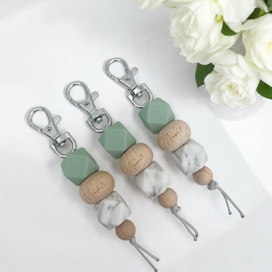 SAGE MARBLE MUM PRINT SILICONE BEAD KEYRING