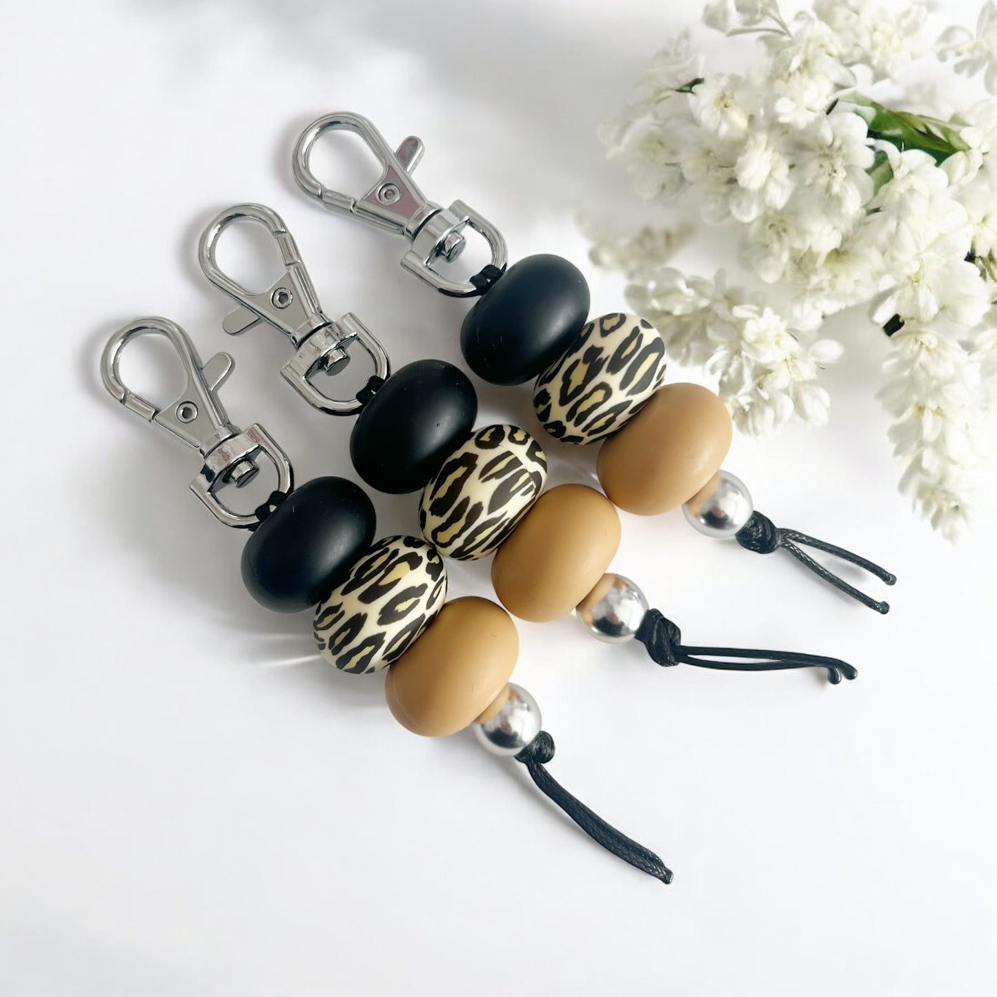 BLACK LEOPARD PRINT SILICONE BEAD KEYRING