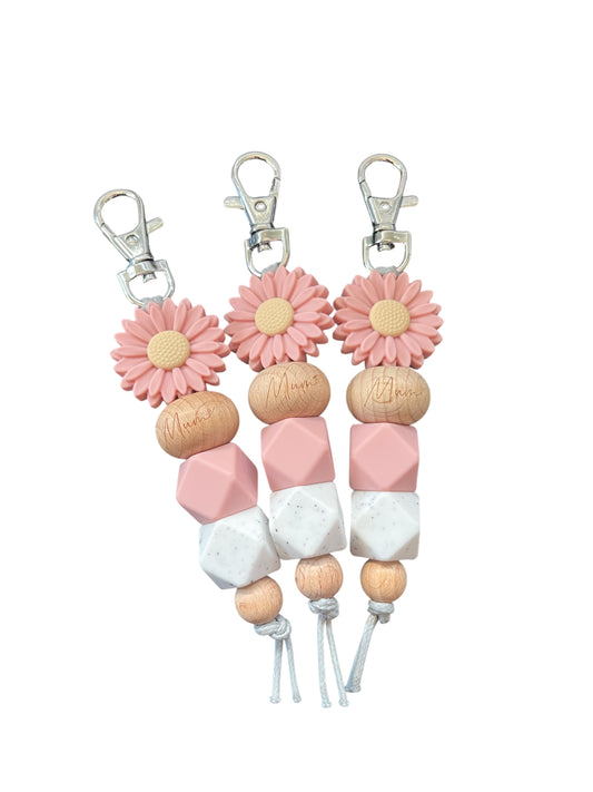 LARGE DUSTY PINK DAISY & MUM  DASIY SILICONE BEAD KEYRING
